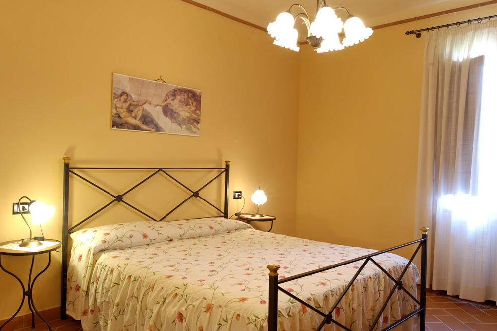 Agriturismo Montemari Villa Palaia Room photo